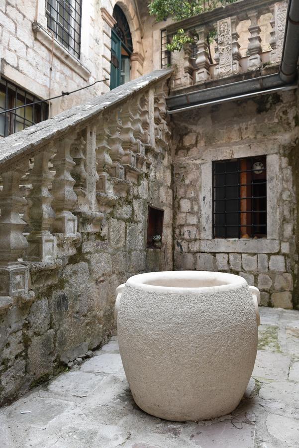 Apartment Miguel Kotor Exterior photo